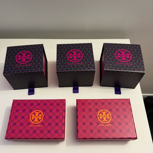 Five Small Tory Burch Boxes - Picture 1 of 9